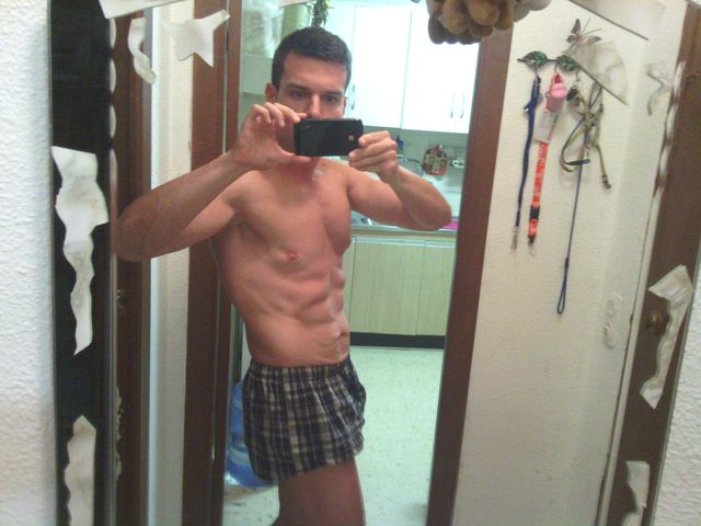 Pose 3